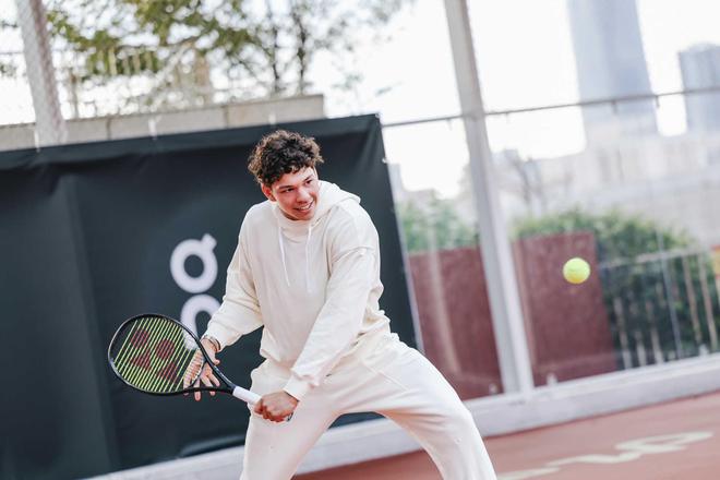 守为外线射 守为外线射